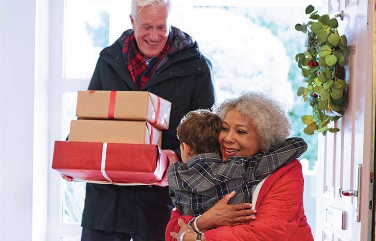 8 tips for a safe and healthy holiday season | 2021-11-15