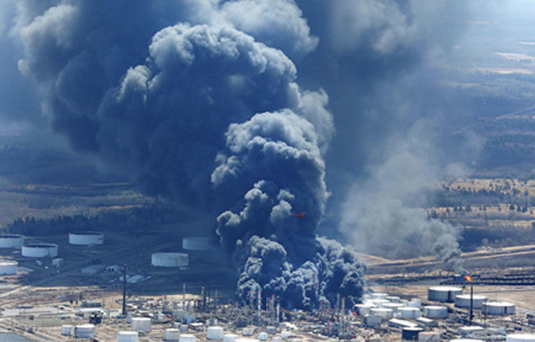 refinery-explosion.jpg