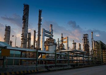 oil-refinery1
