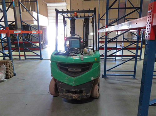 71_225_2022s_ForkliftOperatorCrushedSlideshow-7.jpg