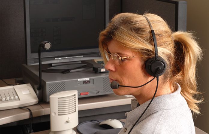 911 dispatcher
