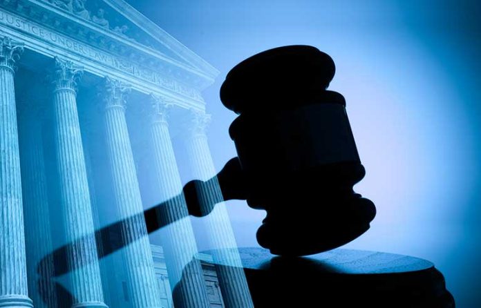 Gavel_US-Supreme-Court-Building.jpg