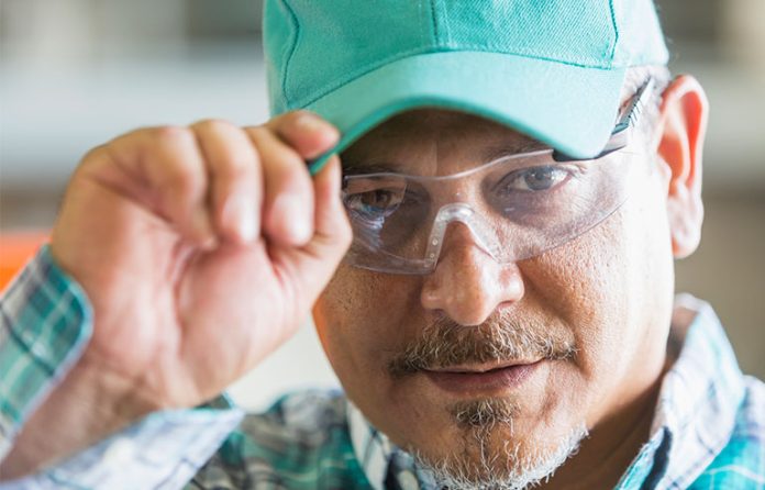 hispanic worker