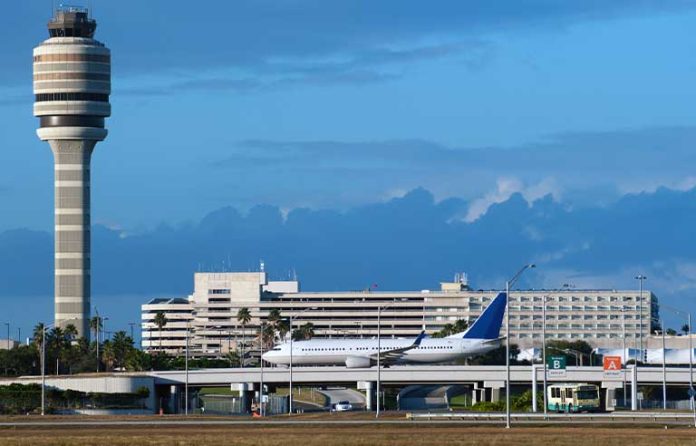 Orlando-airport-tower.jpg