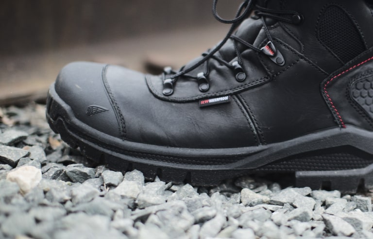 Choosing Quality Over Compromise. The Footwear Story on the Railroad Choosing Quality Over Compromise. The Footwear Story on the Railroad
