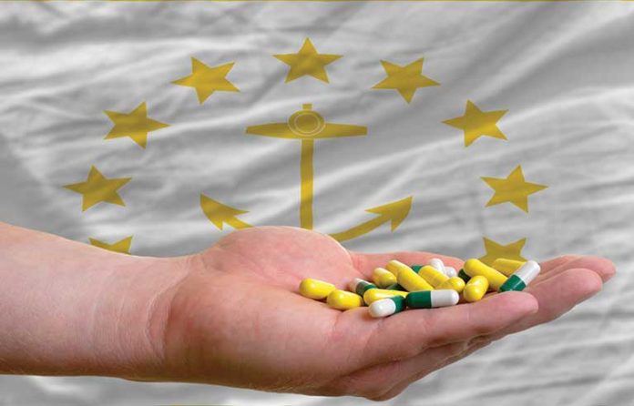 Rhode Island flag-pills