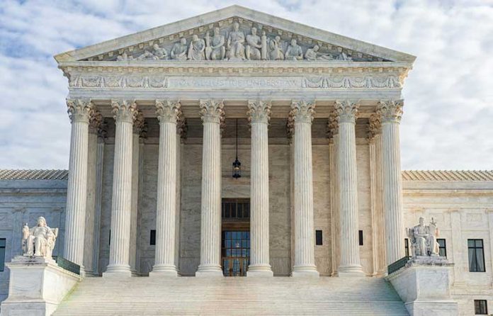 US-Supreme-Court.jpg