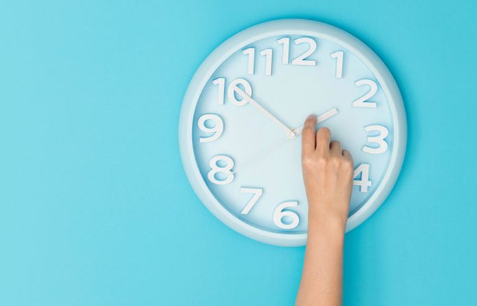 adjusting-clock.jpg