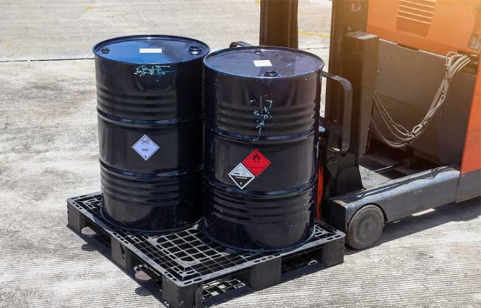Chemical labels on large containers GHS