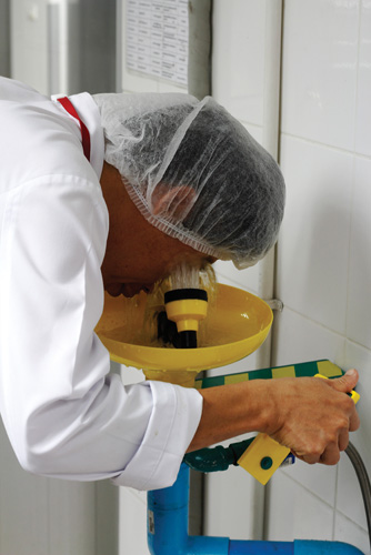eyewash-station.jpg