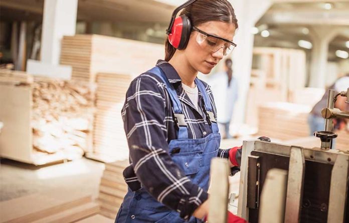 female-carpenter.jpg