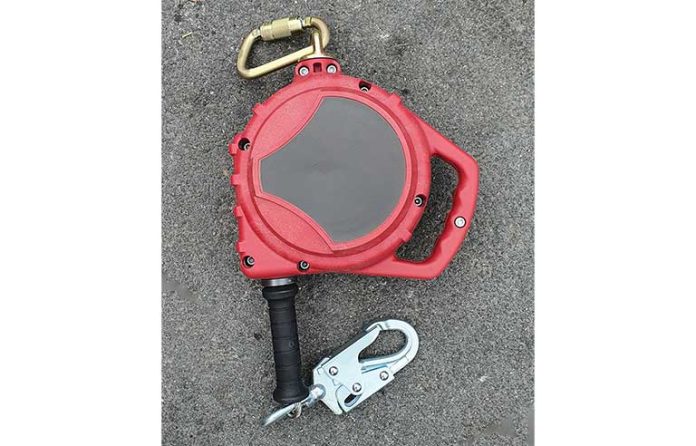 retractable-fall-arrest-system.jpg