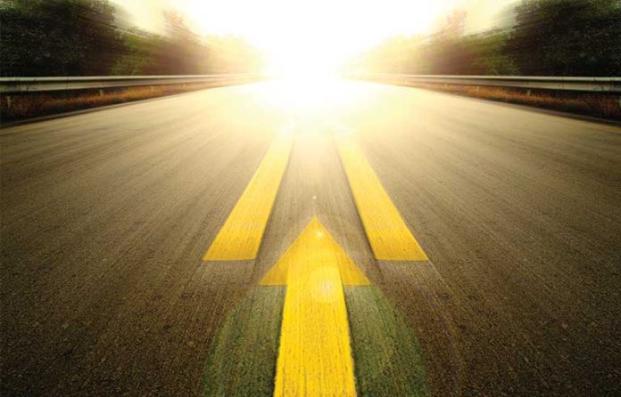 road-yellow-arrow