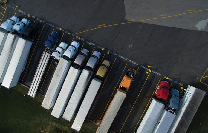 trucks-parking