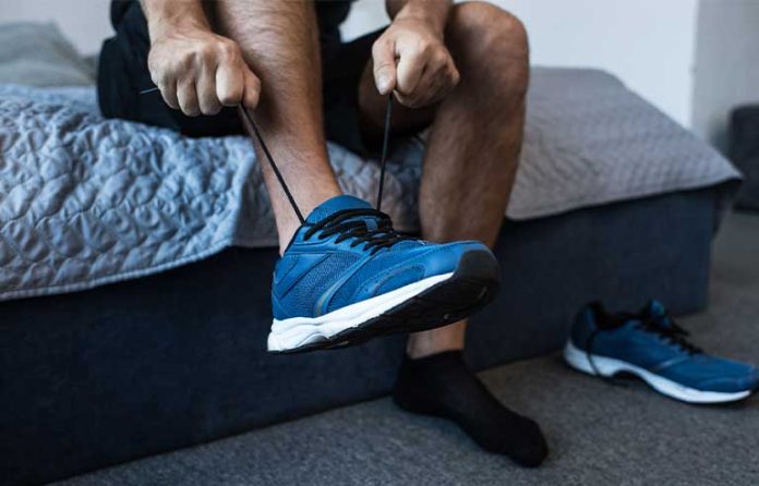 tying-a-shoe2.jpg