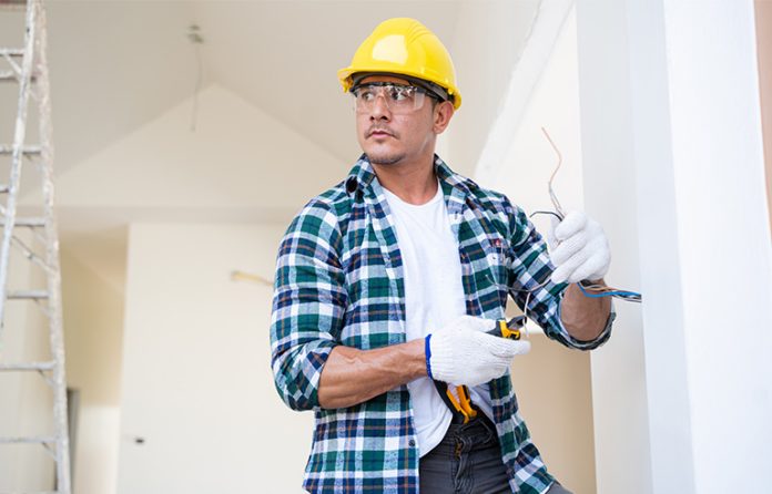 Construction electrician